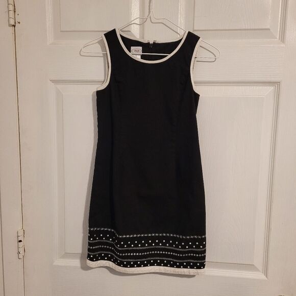Talbots kids embroidered dress - Picture 1 of 4